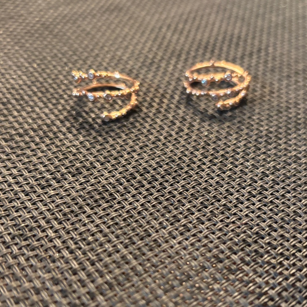 Gold Crystal Accent Double Band rings size 6
